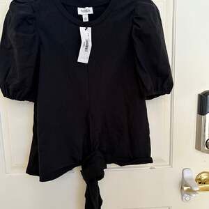 TEREA by Andrea Pitter Women's Black Puffy Sleeve Tie Wrap Top